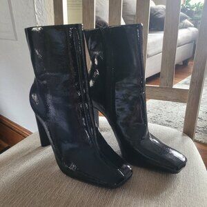Ankle Boots Heels (Size 9)